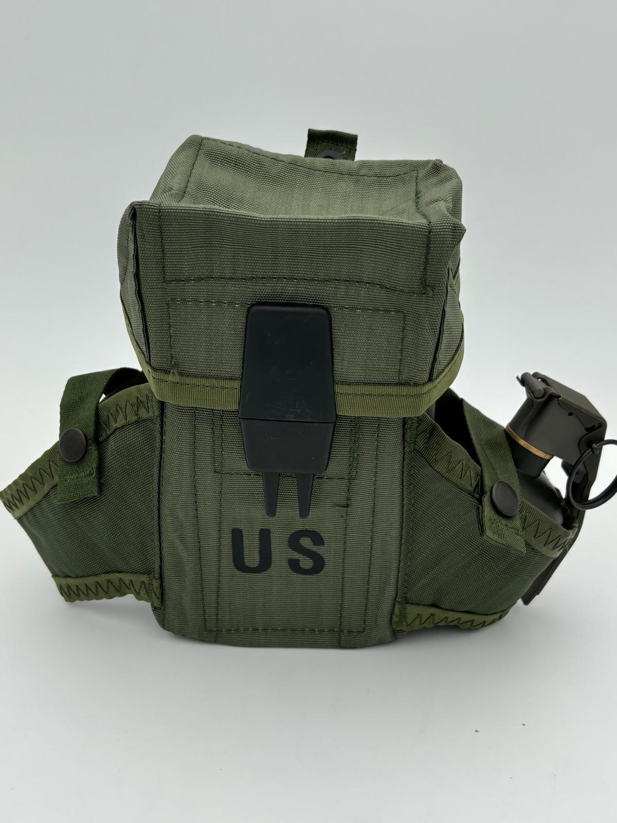 Small Arms Ammunition Case – Original US Army NOS / Munitionstasche (NSN 8465-00-001-6482)