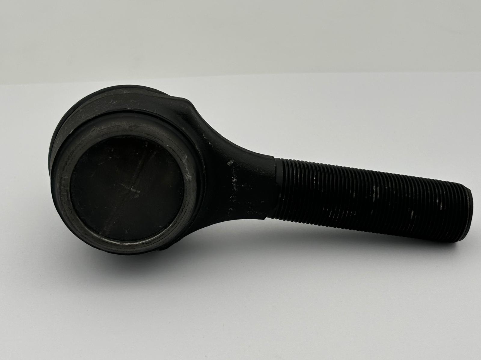 Humvee  Spurstangenkopf / Tie- ROD End RH