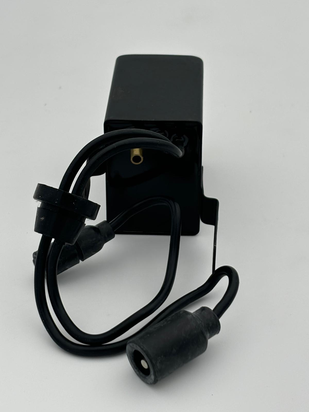 Humvee Wischwassserpumpe