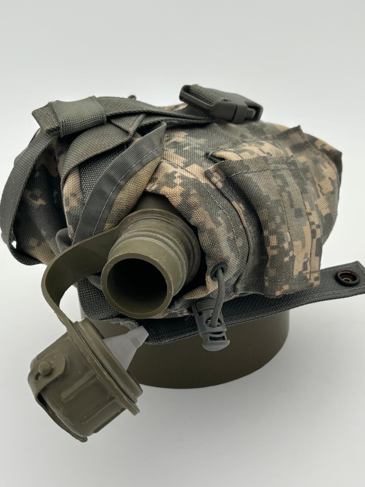 US Army Feldflasche – Gemischtes Lot (NOS bzw. leicht gebraucht) mit Molle II Tasche