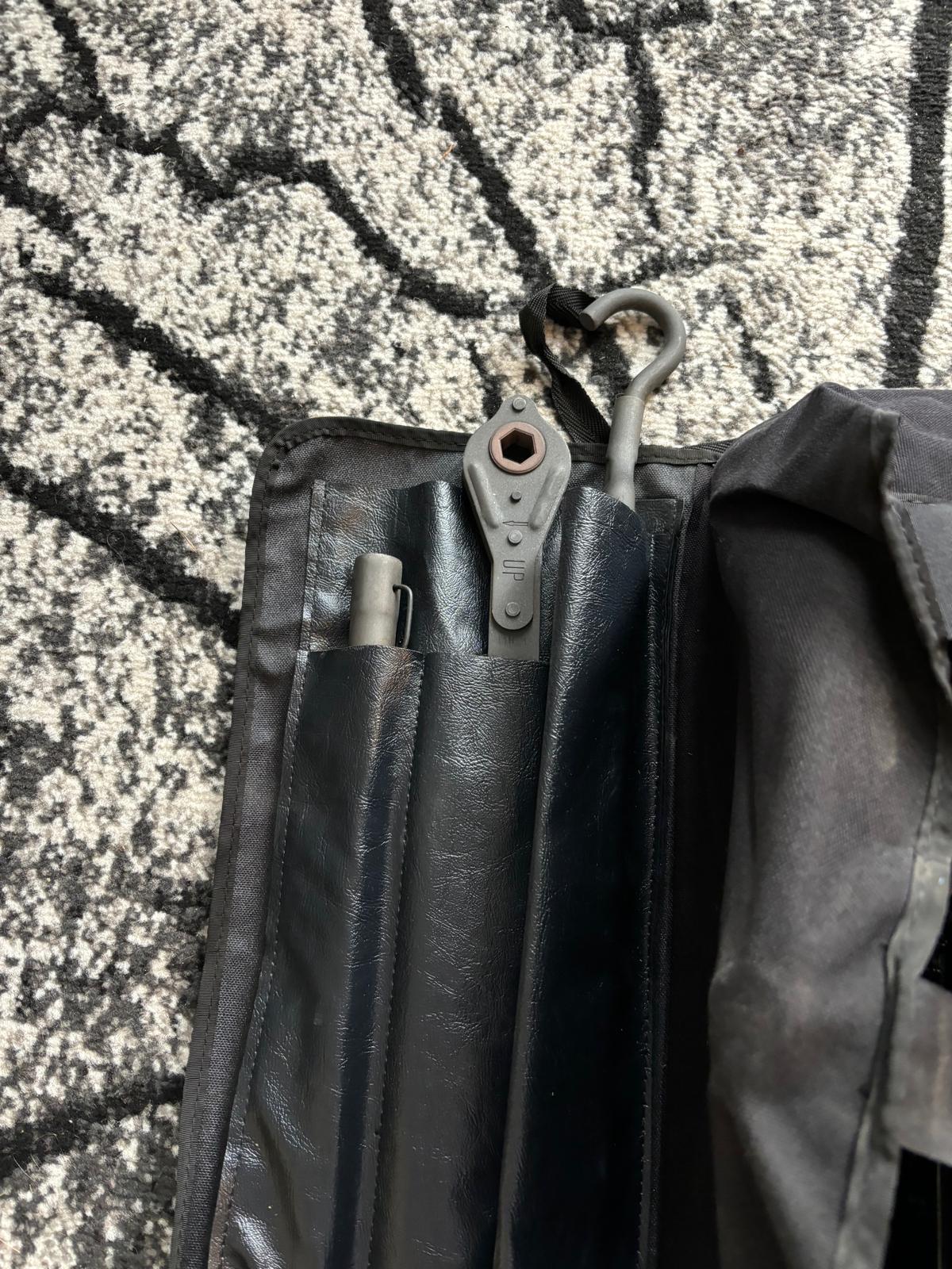 Original Humvee Wagenheber NOS komplett - unbenutzt